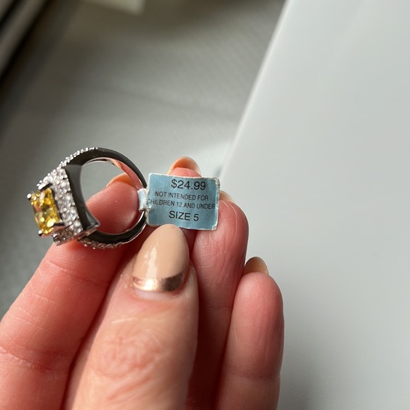 Cocktail ring - Picture 8 of 9